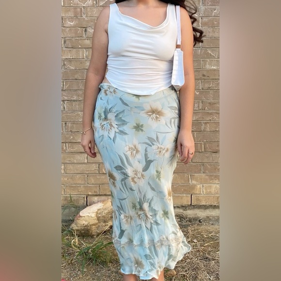 Y2K Notations Floral Vibrant Midi Skirt With Elastic Waist Asymmetrical Flowy - Picture 15 of 15